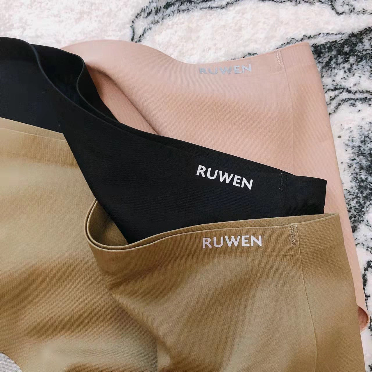 Ruwen Jelly Underwear